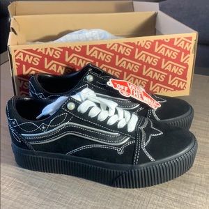 Vans- Old Skool Platform (Pearly Punk)
